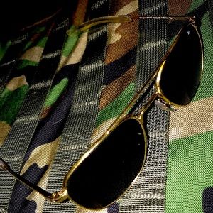 AO Eyewear Original Pilot gold sunglasses